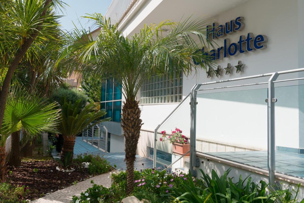 Hotel Haus Charlotte San Benedetto del Tronto Buitenkant foto